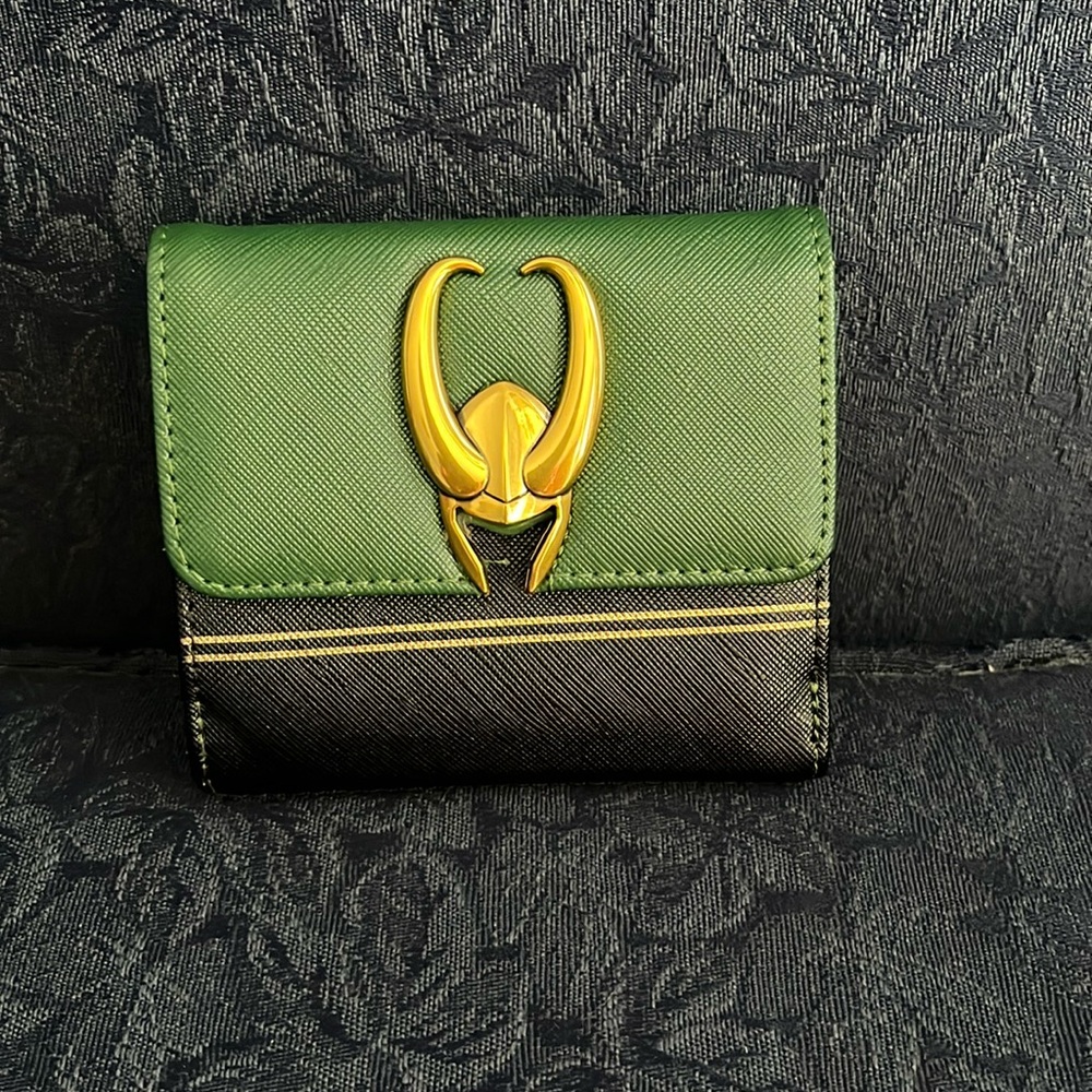 Loungefly LOKI wallet! New without tags! Officially licensed by Marvel!